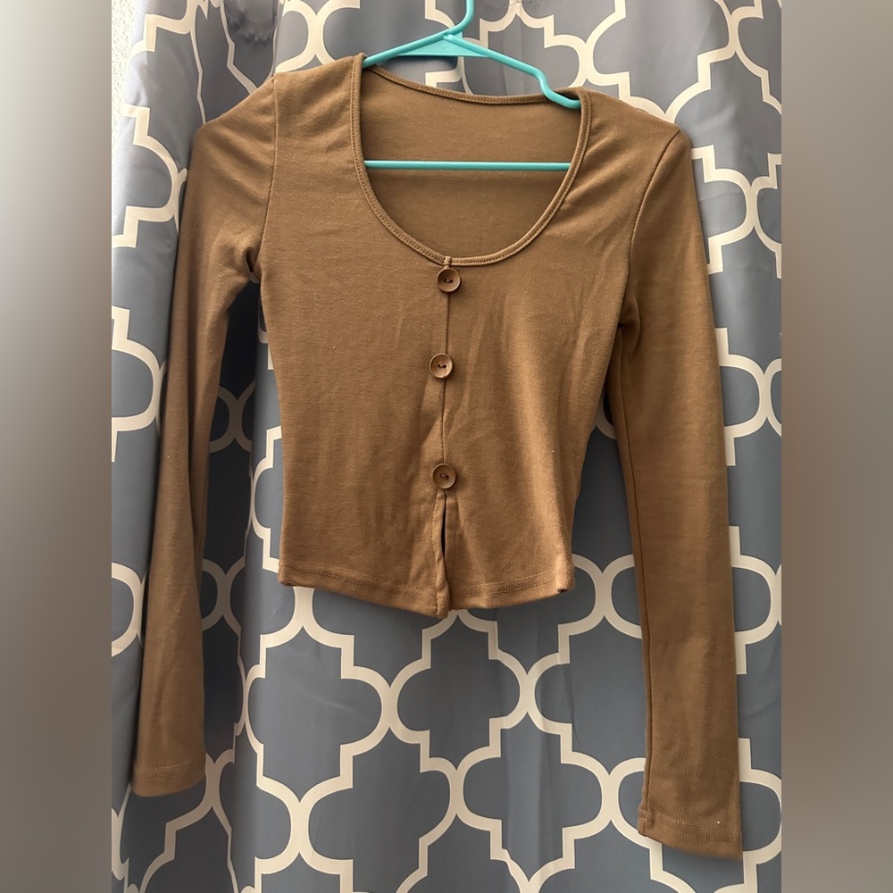 Brown long sleeve shirt cropped top size 4